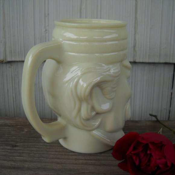 Avon Beer Stein Casey at Bat Milkglass/Custard Gla - Picture 2 of 5